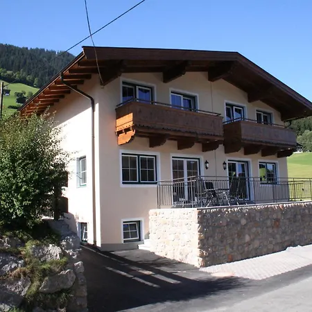 Vakantiehuis Brixen Near Skiwelt Slopes Brixen im Thale